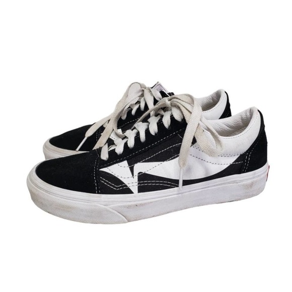 Vans Shoes - Vans‎ Old Skool Skate Shoes Lace Up Women's 6.5 Black White Graphic Print
